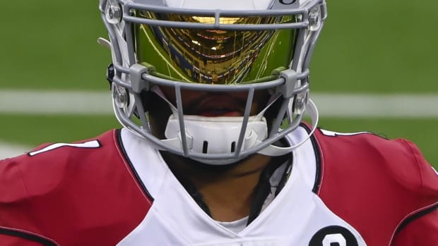 Arizona Cardinals quarterback Kyler Murray has SoFi Stadium reflected in his face shield as he takes the field for pregame warmups before playing against the Los Angeles Rams.